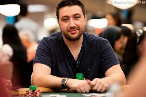 Schaumburg man among final three at World Series of Poker's main event table