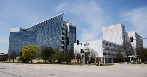 State regulators block shutdown of psychiatric unit at Arlington Heights hospital
