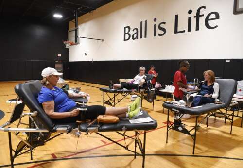 ‘Something I can do to help': Suburban donors respond to blood shortage crisis