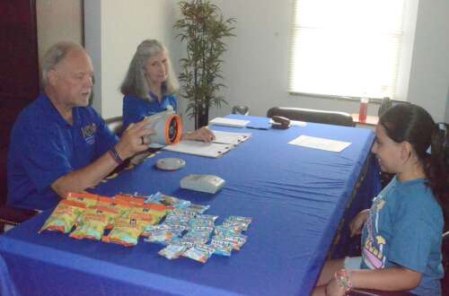 Aurora Lions offer free monthly eye screening for kids