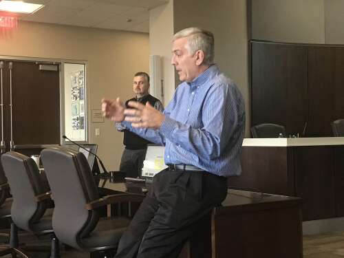 Palatine mayor touts fiscal success in State of the Village address - Vimarsana News