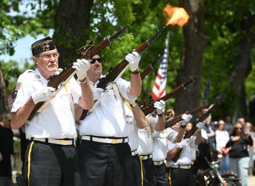 Things to do May 22-28: Memorial Day events, Dinos! at Brookfield Zoo, Prairie Arts Festival, Rockin' in the Park and more