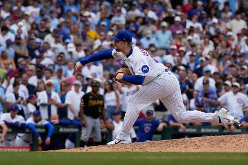 Much-maligned bullpen delivers for Cubs, who rally for 4-3 win to stay in hunt for top NL wild card
