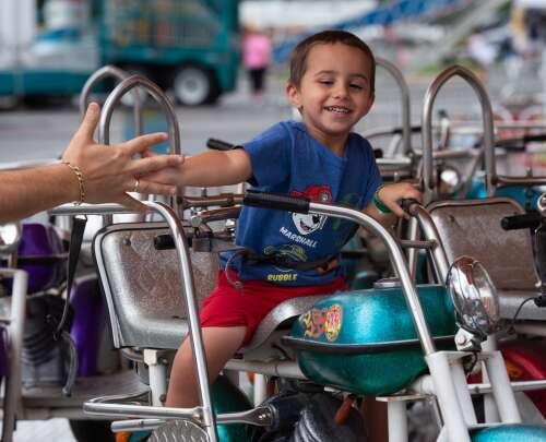 Carnival rides, Foreigner concert highlight Elk Grove Rotary Fest's 40th