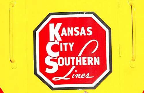 Kansas City Southern in talks on dueling rail takeover bids