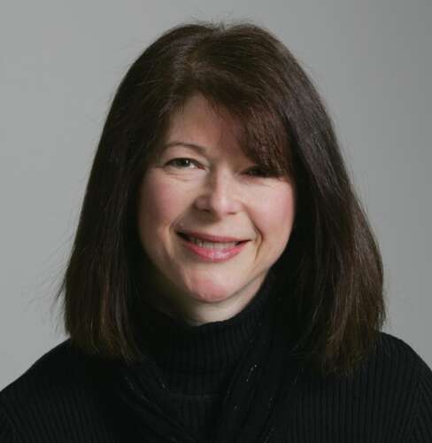 Daily Herald appoints Lisa Miner executive editor - Vimarsana News