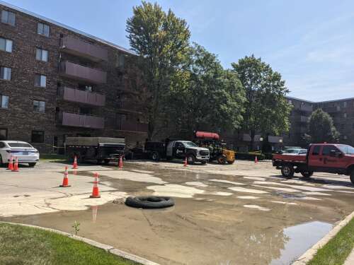 Water main break displaces residents of Schaumburg condo building second time this month