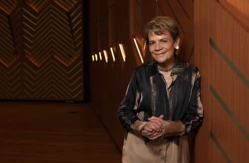 The barrier-breaking Marin Alsop takes a bow, departing as Ravinia chief conductor