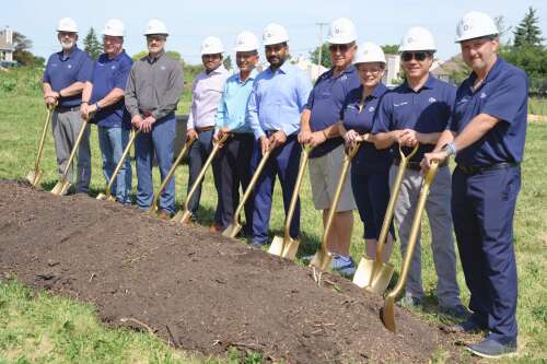 New townhouse development breaks ground in Carol Stream