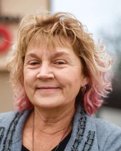 Leah Collister Lazzari: 2023 Candidate for Barrington District 220