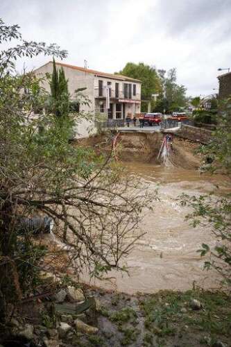 France: 10 die in floods unseen in more than a century