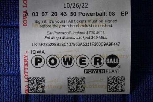 Powerball jackpot rises to $700M, 8th largest lottery prize