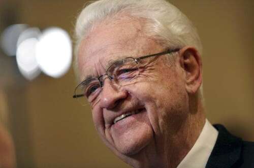 Former Iowa Congressman Leonard Boswell dies - Daily Herald