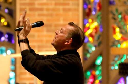 Father Pfleger at Arlington Heights church: Get off the sidelines and help
