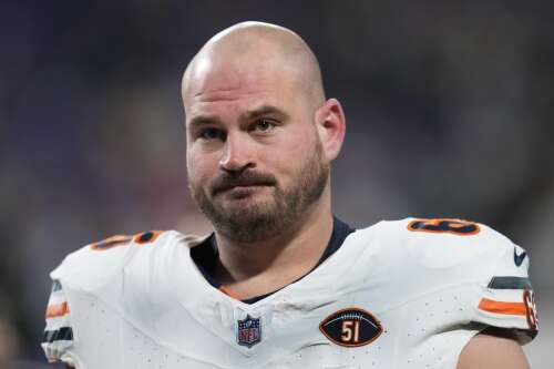 Bears cut Whitehair, Jackson, free up more than $21 million in cap space - Vimarsana News
