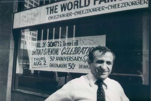 Sam ‘Cheezborger' Sianis, legendary owner of the Billy Goat Tavern, dies at 91