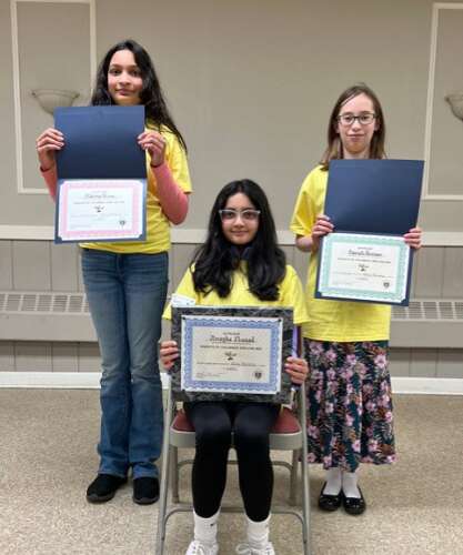 Middle school students compete in 2024 Knights of Columbus Spelling Bee - Vimarsana News