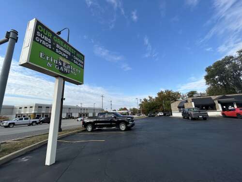 Elk Grove Village gambling café cited for selling alcohol to minor