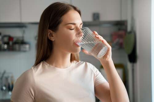 Ask the doctors: Diet and hydration can slow kidney stone development