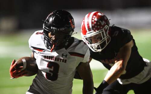 Peipert throws for 400 yards in Barrington’s high-scoring win over Maine South