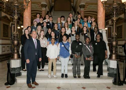 Fowler welcomes Student Advisory Council at Capitol - Vimarsana News