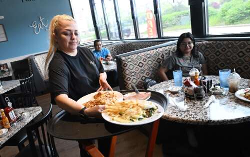 Sweet Basil Cafe opens seventh Illinois location in Hanover Park - Vimarsana News