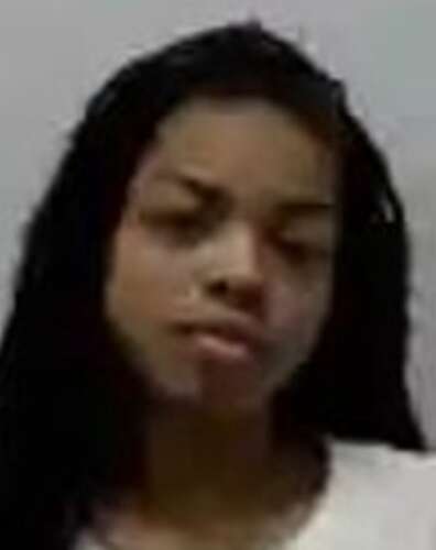 Woman charged with threatening person with knife during argument in Bartlett - Vimarsana News