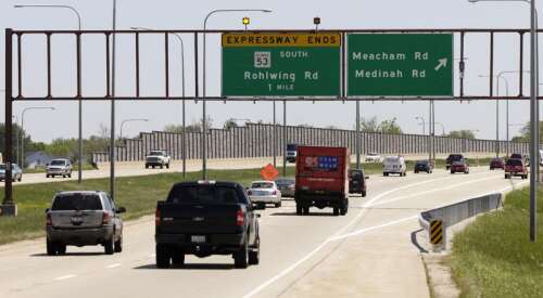 IDOT sticks to basics in new road plan