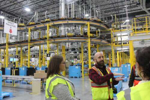 Amazon 'fulfillment center' opens in Huntley, promising to connect with community, create jobs - Vimarsana News