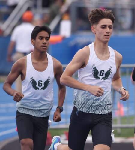 Boys track and field: Barrington rallies to win Lake County Invitational in shortened meet - Vimarsana News