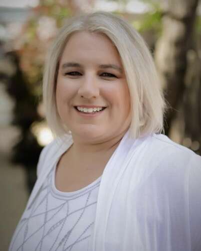 Naperville travel agent earns prestigious certification