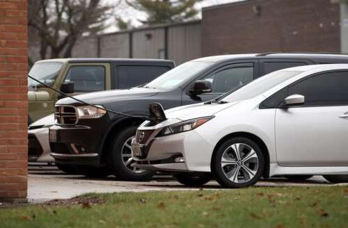 Carol Stream, Hanover Park recognized as 'EV Ready' - Vimarsana News