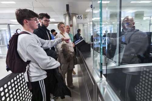 As international travel grows, so does U.S. Customs technology. A look at how it's used at airports - Vimarsana News