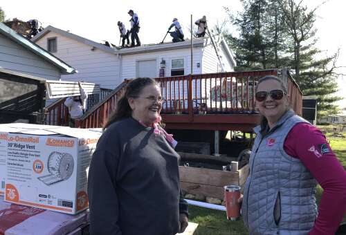 'These guys are the best': Island Lake Army vet gets solution to a leaking roof - Vimarsana News