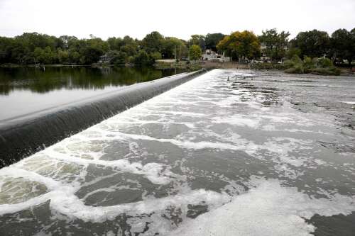 Should Fox River dams be removed? Groups to hold meetings - Vimarsana News
