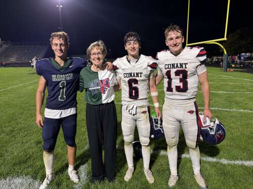 Grandparents remain neutral in the Battle of Marchese