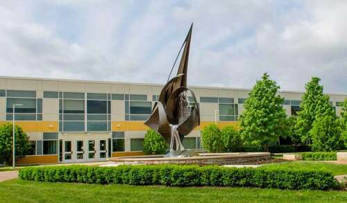 College of DuPage board approves tuition increase for fall 2024 - Vimarsana News