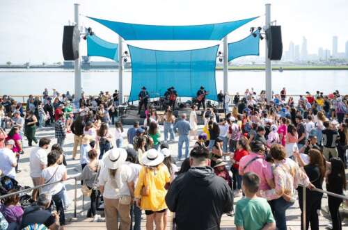 Things to do May 1-7: Mexico Fest, Go Fly a Kite, Lombard Lilac Time, Katt Williams and more
