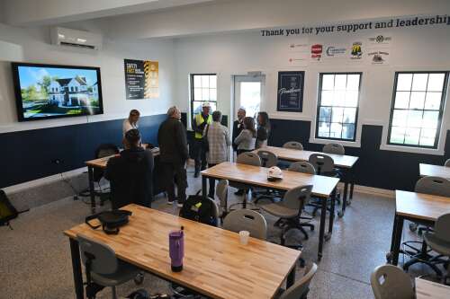 ‘This is such a great partnership’: District 211 program giving ...
