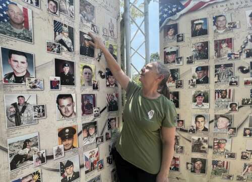 Photographic memorial comes to Rolling Meadows
