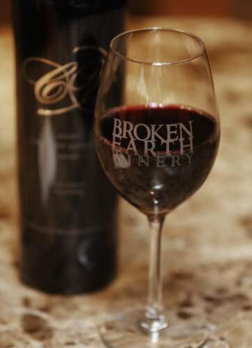broken earth winery long grove photos