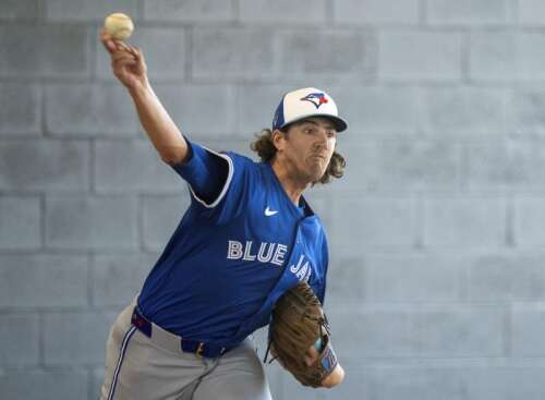 New uniform designs drawing plenty of scrutiny during opening days of ...