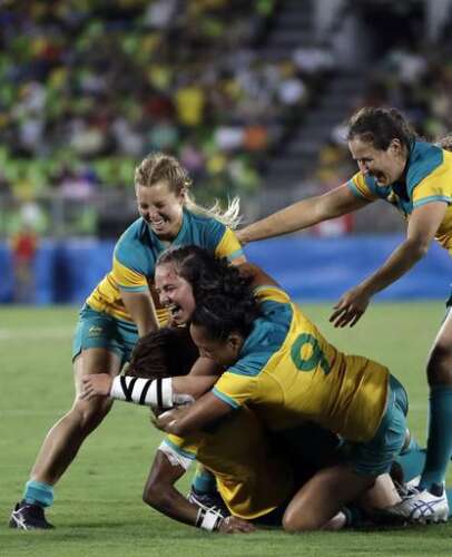 Australian women win 1st gold medal for Olympic rugby sevens