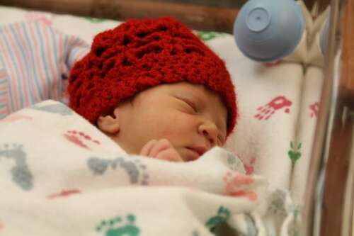 Red hats for babies online