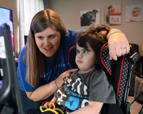 'It's been a game-changer': 4-year-old with rare condition lets her eyes do the talking - Vimarsana News