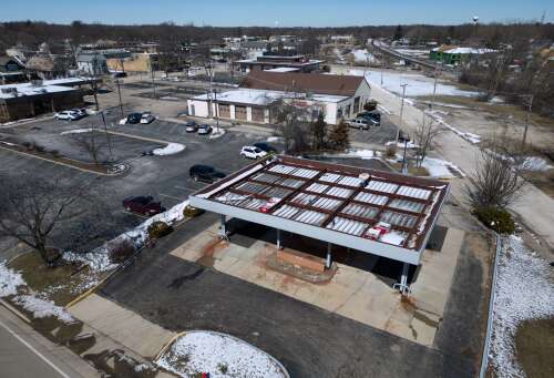 'It sets a standard': Mundelein officials consider planning, design concepts for key downtown area - Vimarsana News
