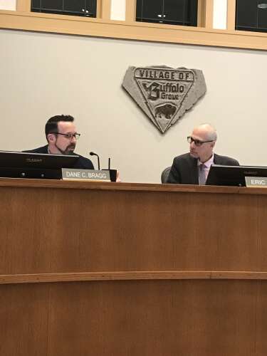 Buffalo Grove passes ordinance restricting migrant drop-offs - Vimarsana News