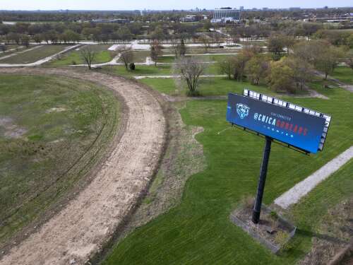 Despite stadium uncertainty, Bears get OK to keep billboard in Arlington Heights