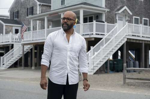 Movie Review: Jeffrey Wright is brilliant in the smart and funny satire 'American Fiction' - Vimarsana News