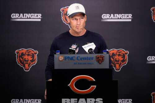 Bears' left tackle competition adds another contender; Colston Loveland shines